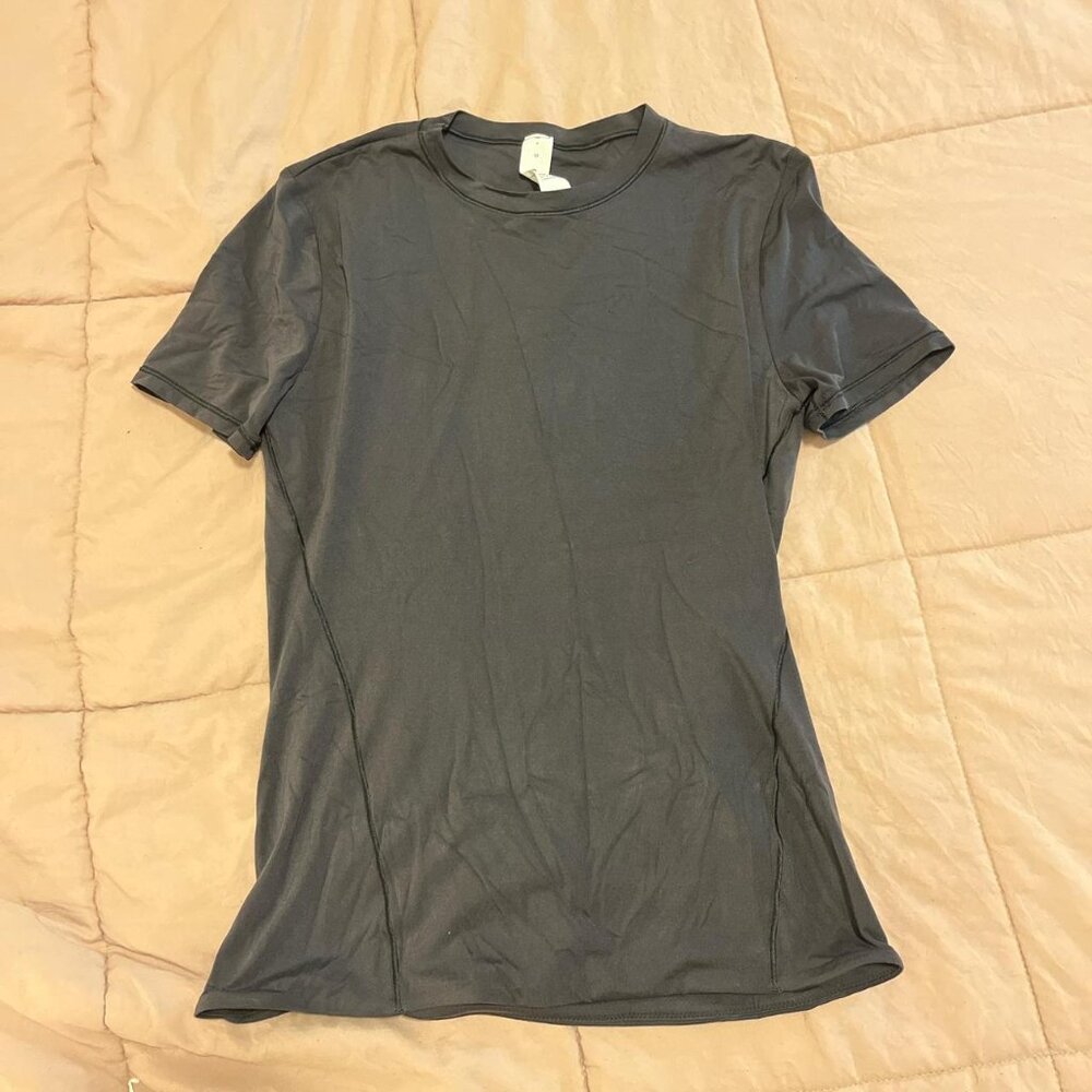 Lululemon Black Tee Medium